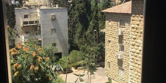בקריית שמואל הקלאסית השקטה והפסטורלית